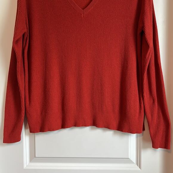 Abound Orange Ribbed Knit V-Neck Sweater - Picture 4 of 7